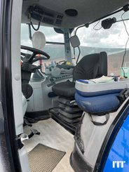 Farm tractor New Holland T7.190 - 10