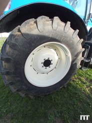 Farm tractor New Holland T7.210 AC - 10