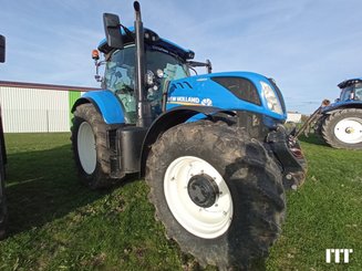 Farm tractor New Holland T7.210 AC - 1