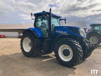 Farm tractor New Holland T7.260 PC - 2