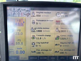 Farm tractor New Holland T7.225 AC - 7