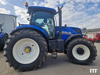 Farm tractor New Holland T7.270 - 9