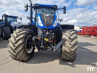 Farm tractor New Holland T7.270 - 8