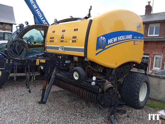 Round baler New Holland ROLLBELT 150CC - 1