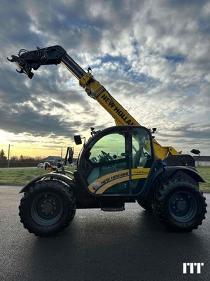 Telehandler New Holland TH7.37 - 1