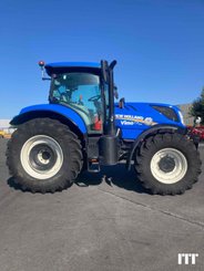 Farm tractor New Holland T7.210 - 2