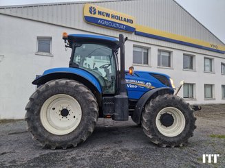 Farm tractor New Holland T7.210 - 2