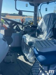 Farm tractor New Holland T7.210 - 10