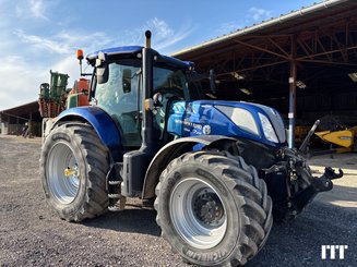 Farm tractor New Holland T7.270 - 1