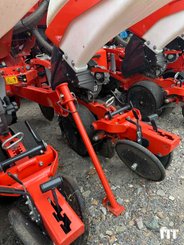 Precision seeder Kuhn MAXIMA - 5