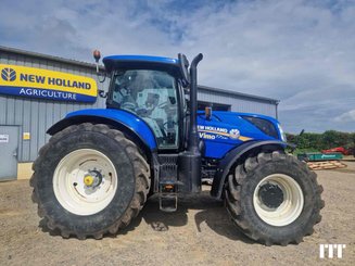 Farm tractor New Holland T7.230 - 2