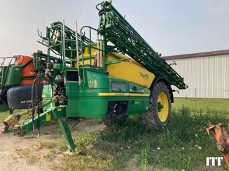 Trailed sprayer John Deere 962l - 2