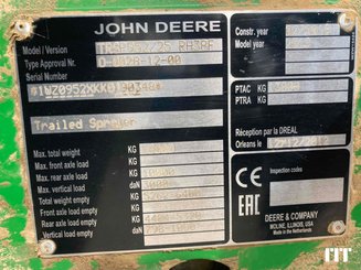 Trailed sprayer John Deere R952l - 11