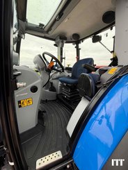 Farm tractor New Holland T5.120 - 7