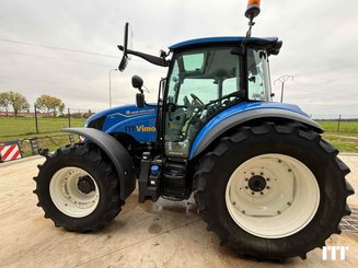 Farm tractor New Holland T5.120 - 1
