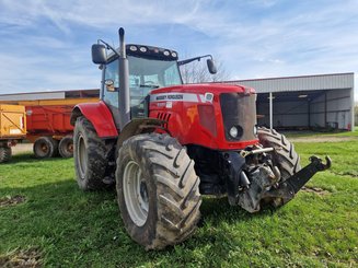 Farm tractor Massey Ferguson 6485 - 1