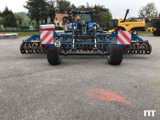Stubble cultivator Bonnel MULTIFLEX 6M - 2