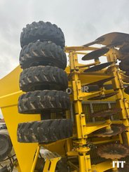 Seed drill BEDNAR OMEGA 6000 FERTI - 5