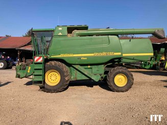 Combine harvester John Deere 9640 WTS - 21