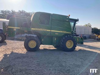 Combine harvester John Deere 9640 WTS - 1