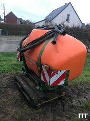 Mounted sprayer Amazone UF TWIN PREMIUM - 2