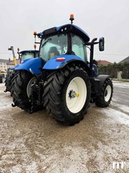 Farm tractor New Holland T7.190 CLASSIC - 3