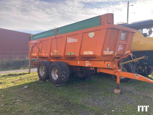 Cereal tipping trailer Dangreville BB24 - 1