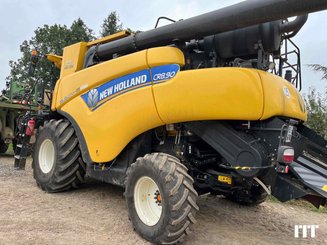 Combine harvester New Holland CR 8.90 - 3