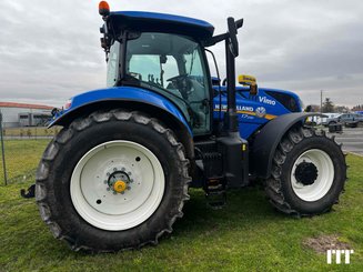 Farm tractor New Holland T7.230 CLASSIC - 2