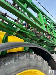 Trailed sprayer John Deere 732 - 4