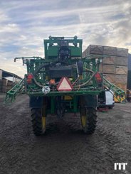 Trailed sprayer John Deere 732 - 7