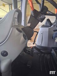Farm tractor New Holland T7.215 S - 5