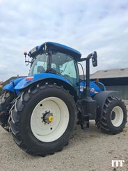 Farm tractor New Holland T7.215 S - 3