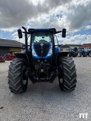 Farm tractor New Holland T7.230 - 2