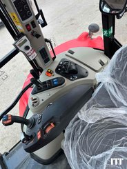 Farm tractor Massey Ferguson 6713 S - 11