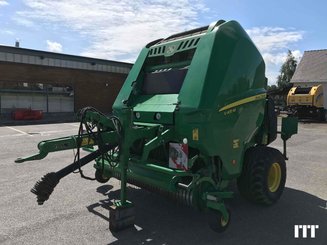 Round baler John Deere V 451 M - 3