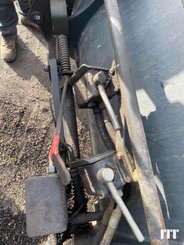 Farm tractor Claas AXION 810 - 7