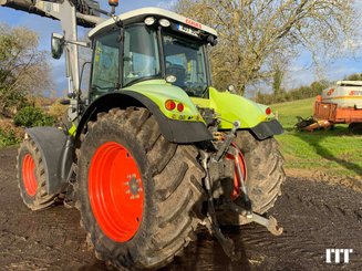 Farm tractor Claas AXION 810 - 3