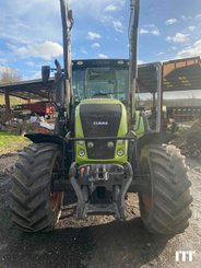 Farm tractor Claas AXION 810 - 1