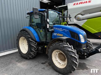 Farm tractor New Holland T5.120 - 1