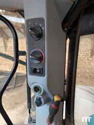 Farm tractor New Holland T7040 - 10