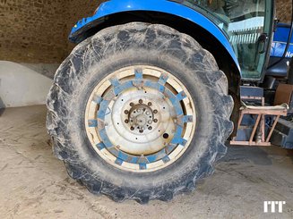 Farm tractor New Holland T7040 - 5