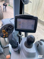 Farm tractor New Holland T7.210 - 8