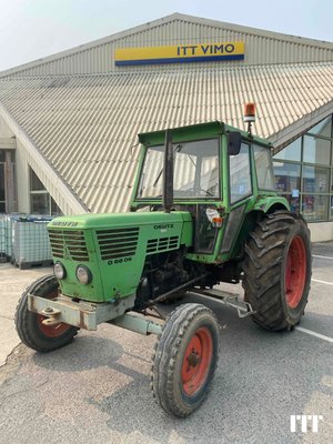 Farm tractor Deutz-Fahr D68-06 - 1