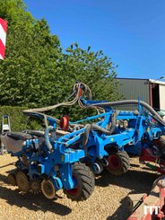 Precision seeder Monosem VALOTERA - 7
