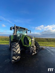 Farm tractor Claas ARION 530 - 1
