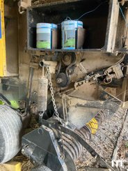 Round baler New Holland BR740A - 6