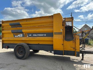 Straw shredder Lucas POLYFEED 12 - 1