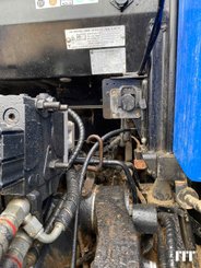 Farm tractor New Holland T7.230 SWII - 8
