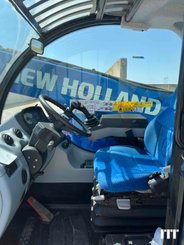 Telehandler New Holland LM 7.42 - 12